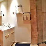 Apartamento 22 M2, Terrasse Vue Lac, Dans Propriete Face Au Du Salagou *