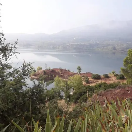 22 M2, Terrasse Vue Lac, Dans Propriete Face Au Du Salagou