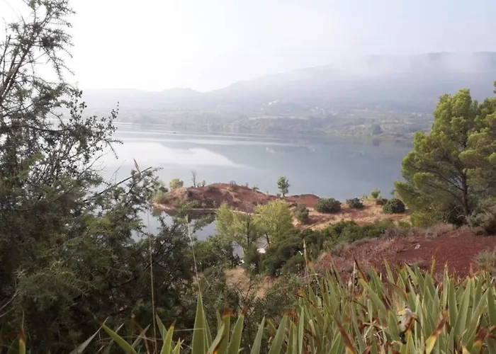 22 M2, Terrasse Vue Lac, Dans Propriete Face Au Du Salagou
