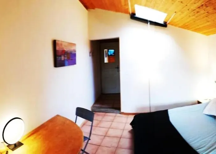 Διαμέρισμα 22 M2, Terrasse Vue Lac, Dans Propriete Face Au Du Salagou Liausson